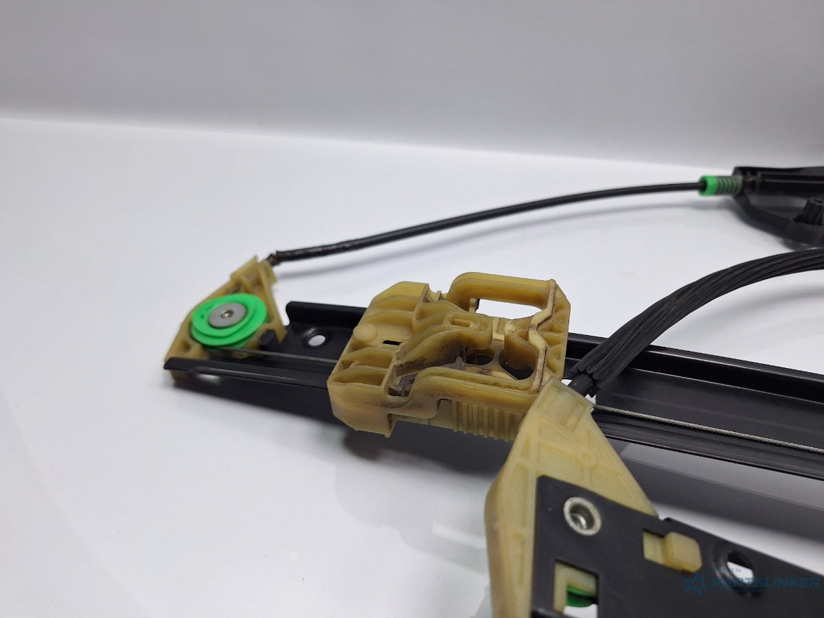 Macara geam dreapta fata AUDI A4 IV Avant 8K5, B8 2007 - 2015 TDI CAGA, CJCA, CMEA, CMFA 8K0837462