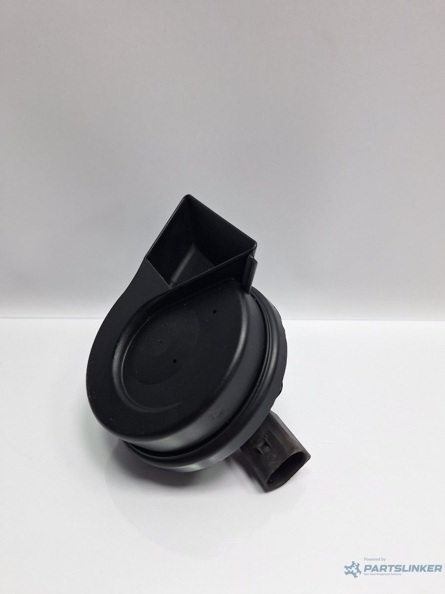 Claxon joase AUDI A4 IV Avant 8K5, B8 2007 - 2015 TDI CAGA, CJCA, CMEA, CMFA 8T0951221A