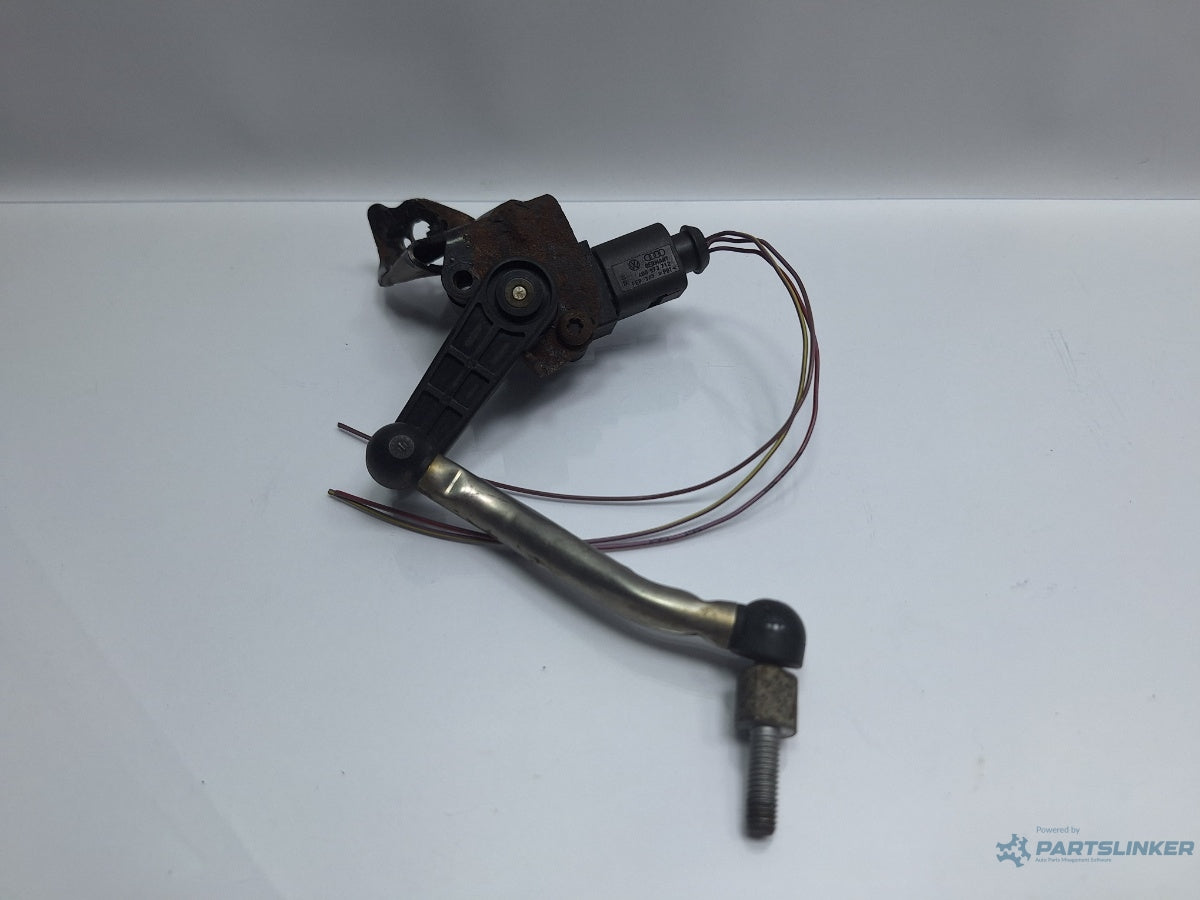 Senzor de nivel faruri stanga fata AUDI A4 IV Avant 8K5, B8 2007 - 2015 TDI CAGA, CJCA, CMEA, CMFA 8K0941285P , 1T0907503A