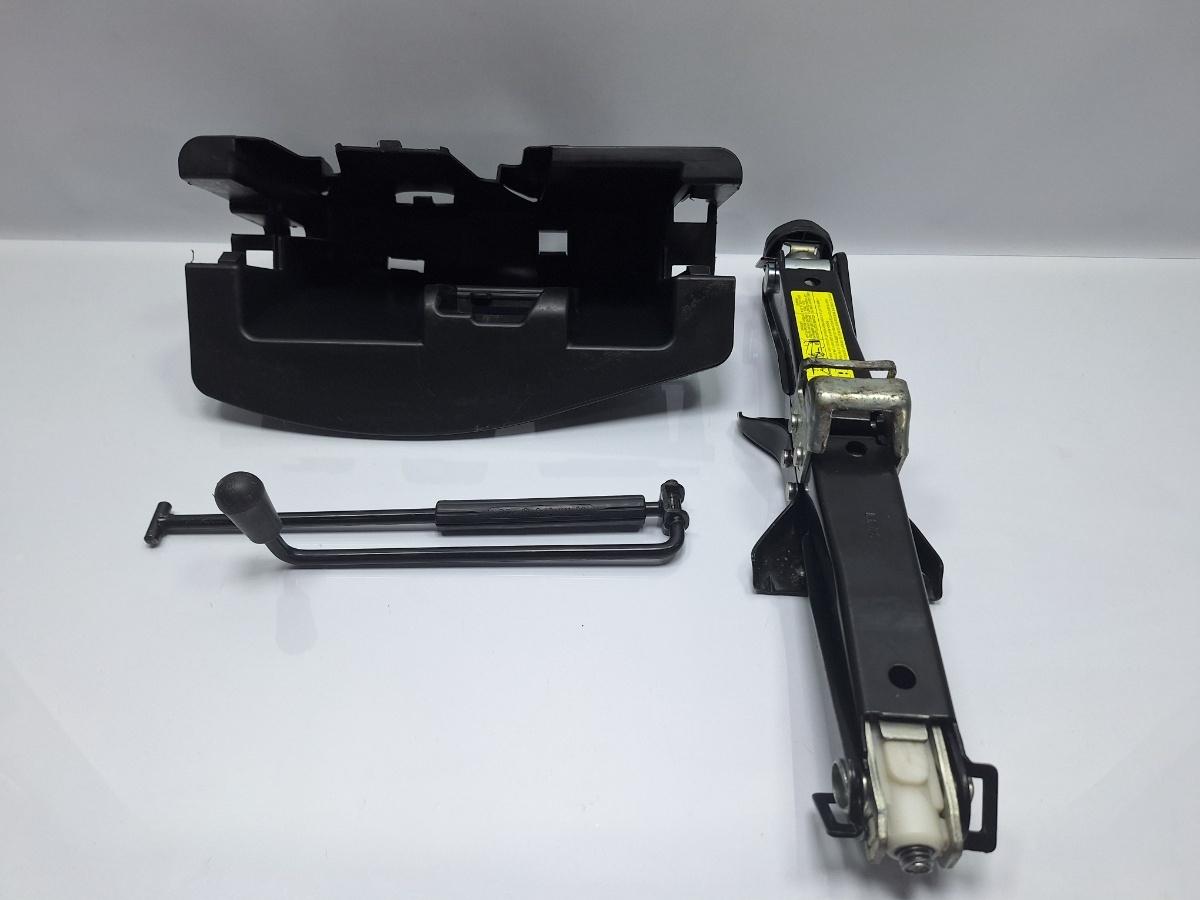 Cric AUDI A4 IV Avant 8K5, B8 2007 - 2015 TDI CAGA, CJCA, CMEA, CMFA 8K0011031C
