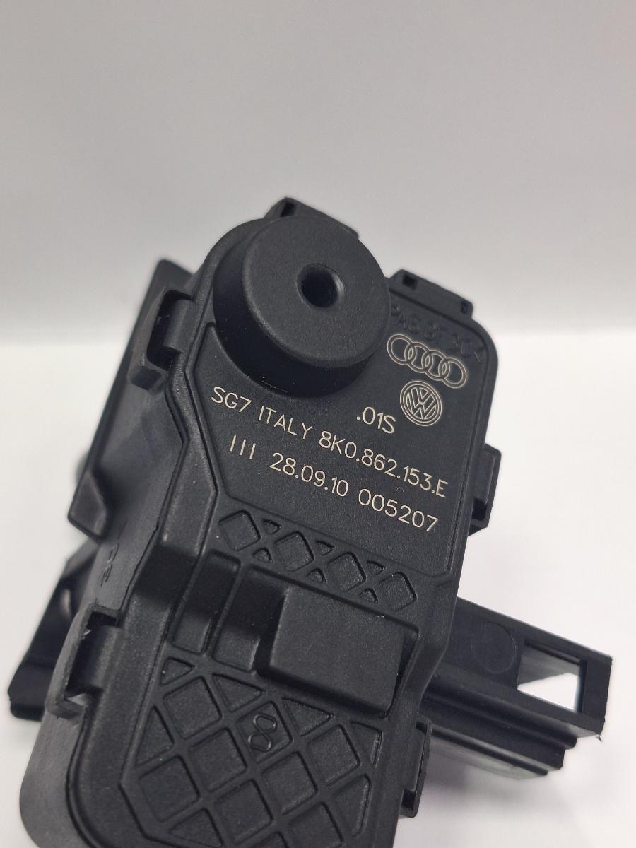 Motoras blocare usita rezervor combustibil AUDI A4 IV Avant 8K5, B8 2007 - 2015 TDI CAGA, CJCA, CMEA, CMFA 8K0862153E