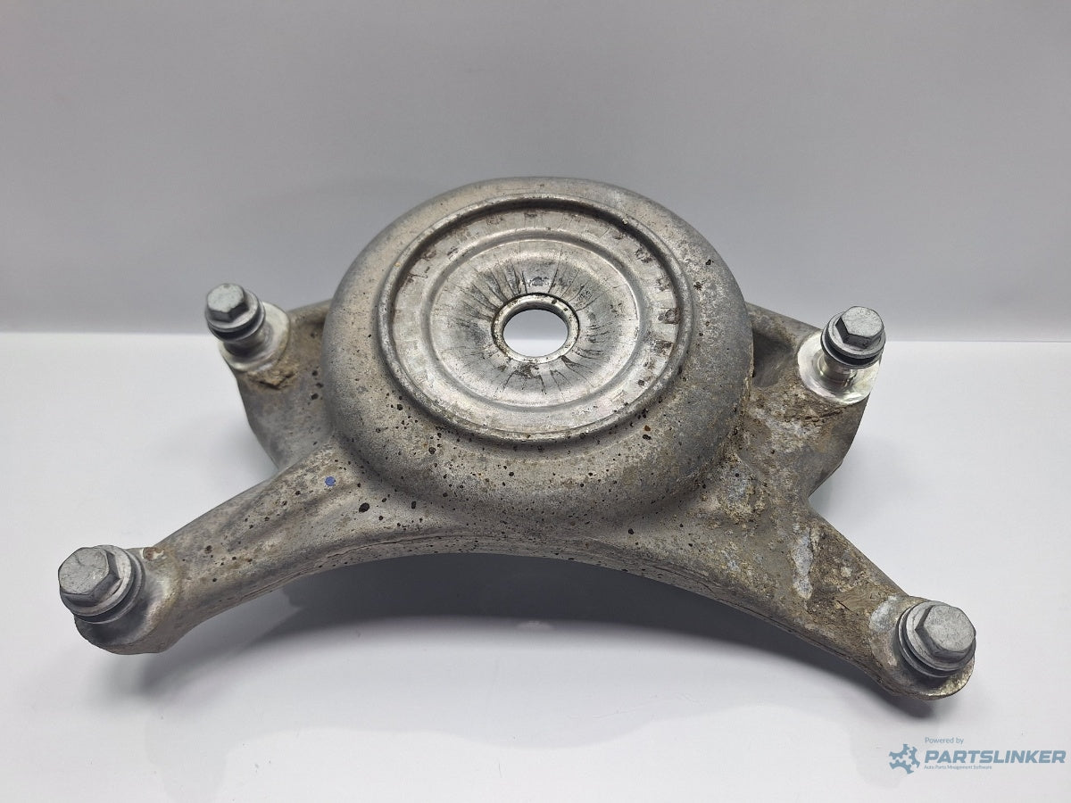 Flansa amortizor dreapta fata AUDI A4 IV Avant 8K5, B8 2007 - 2015 TDI CAGA, CJCA, CMEA, CMFA 8K0412384F