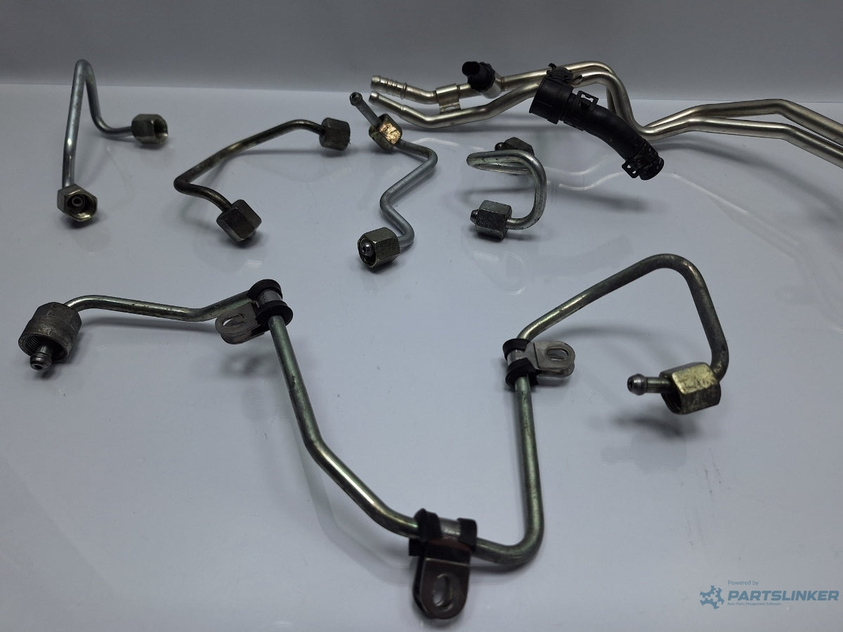 Conducte alimentare cu combustibil AUDI A4 IV Avant 8K5, B8 2007 - 2015 TDI CAGA, CJCA, CMEA, CMFA 03L130301 , 03L130301R