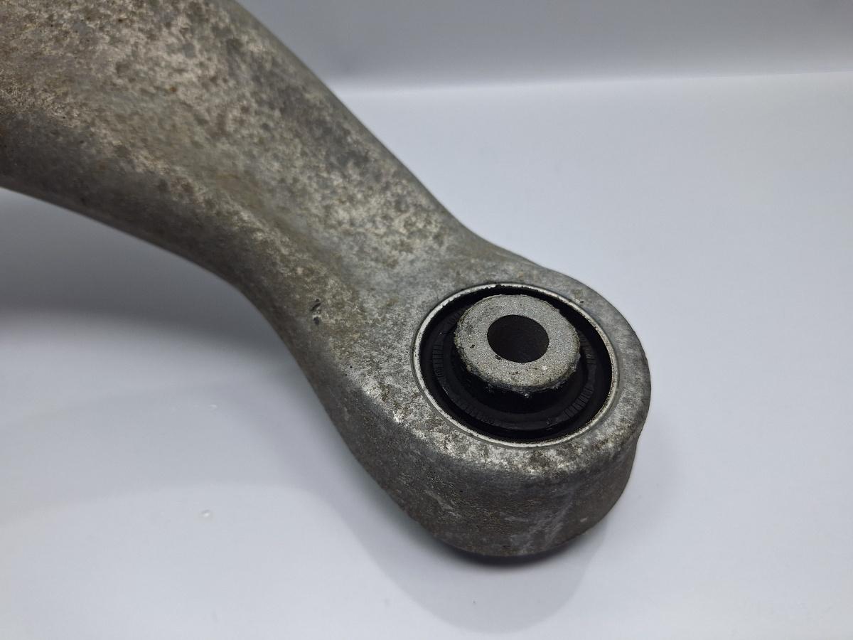 Brat suspensie dreapta spate AUDI A4 IV Avant 8K5, B8 2007 - 2015 TDI CAGA, CJCA, CMEA, CMFA 8K0505324F