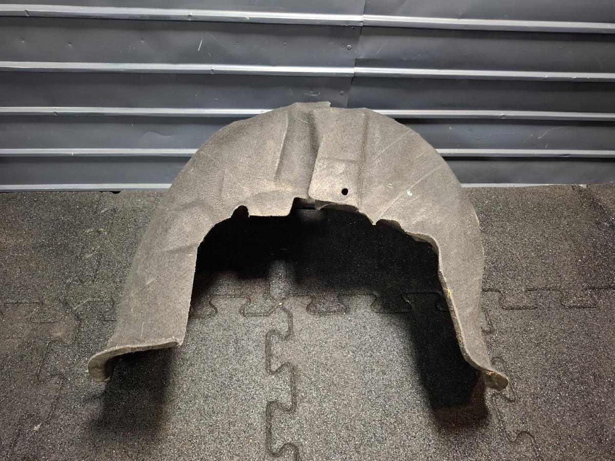 Carenaj roata dreapta spate AUDI A4 IV Avant 8K5, B8 2007 - 2015 TDI CAGA, CJCA, CMEA, CMFA 8K0810172