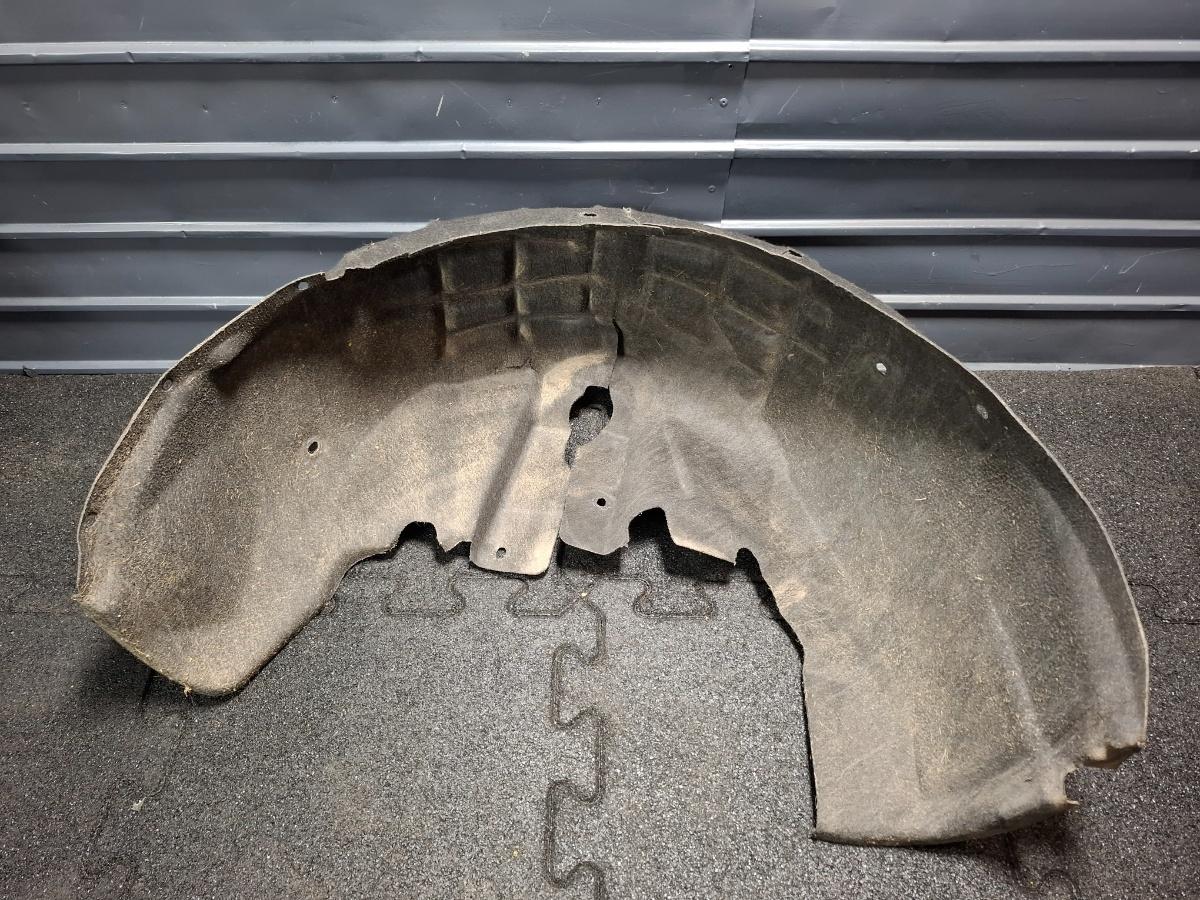 Carenaj roata dreapta spate AUDI A4 IV Avant 8K5, B8 2007 - 2015 TDI CAGA, CJCA, CMEA, CMFA 8K0810172