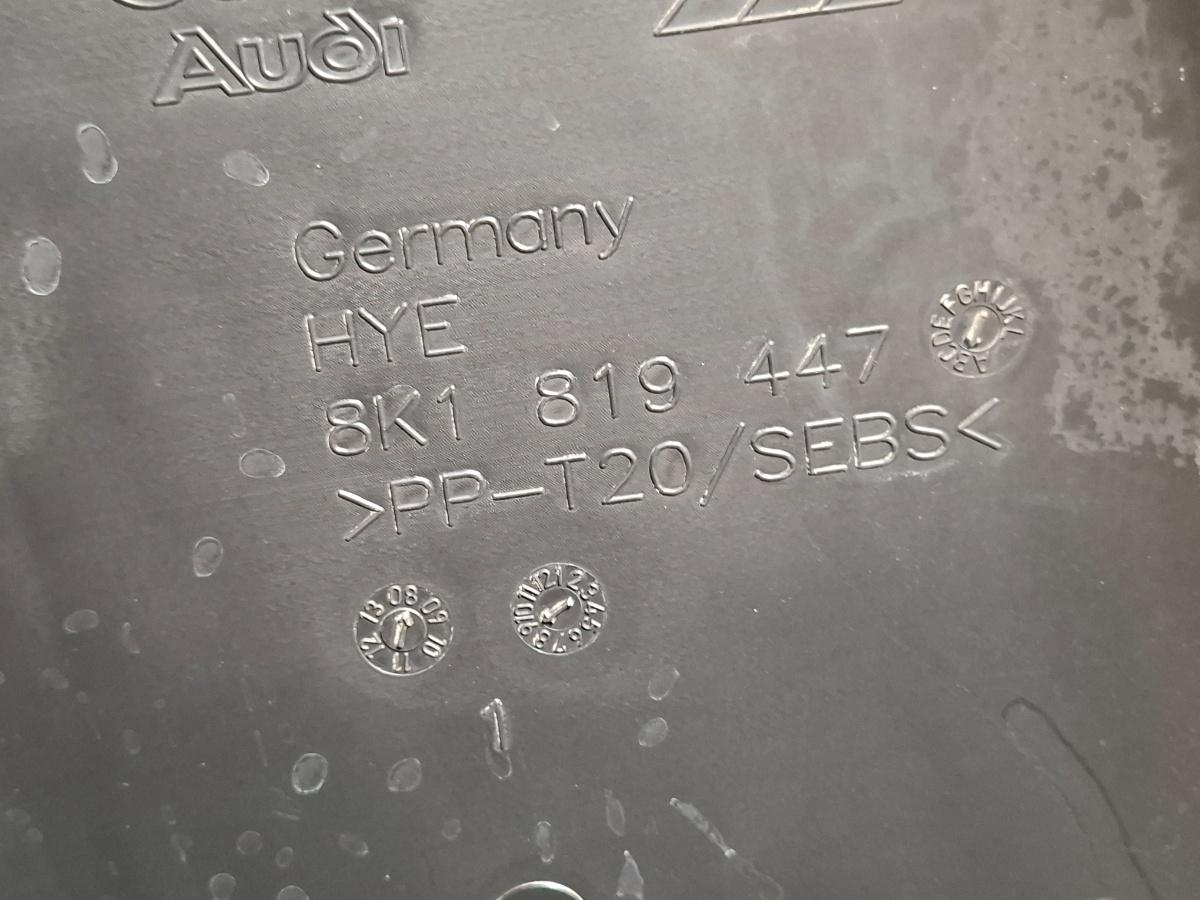 Grila stergatoare AUDI A4 IV Avant 8K5, B8 2007 - 2015 2.0 TDI CAGA, CJCA, CMEA, CMFA 8K1819447
