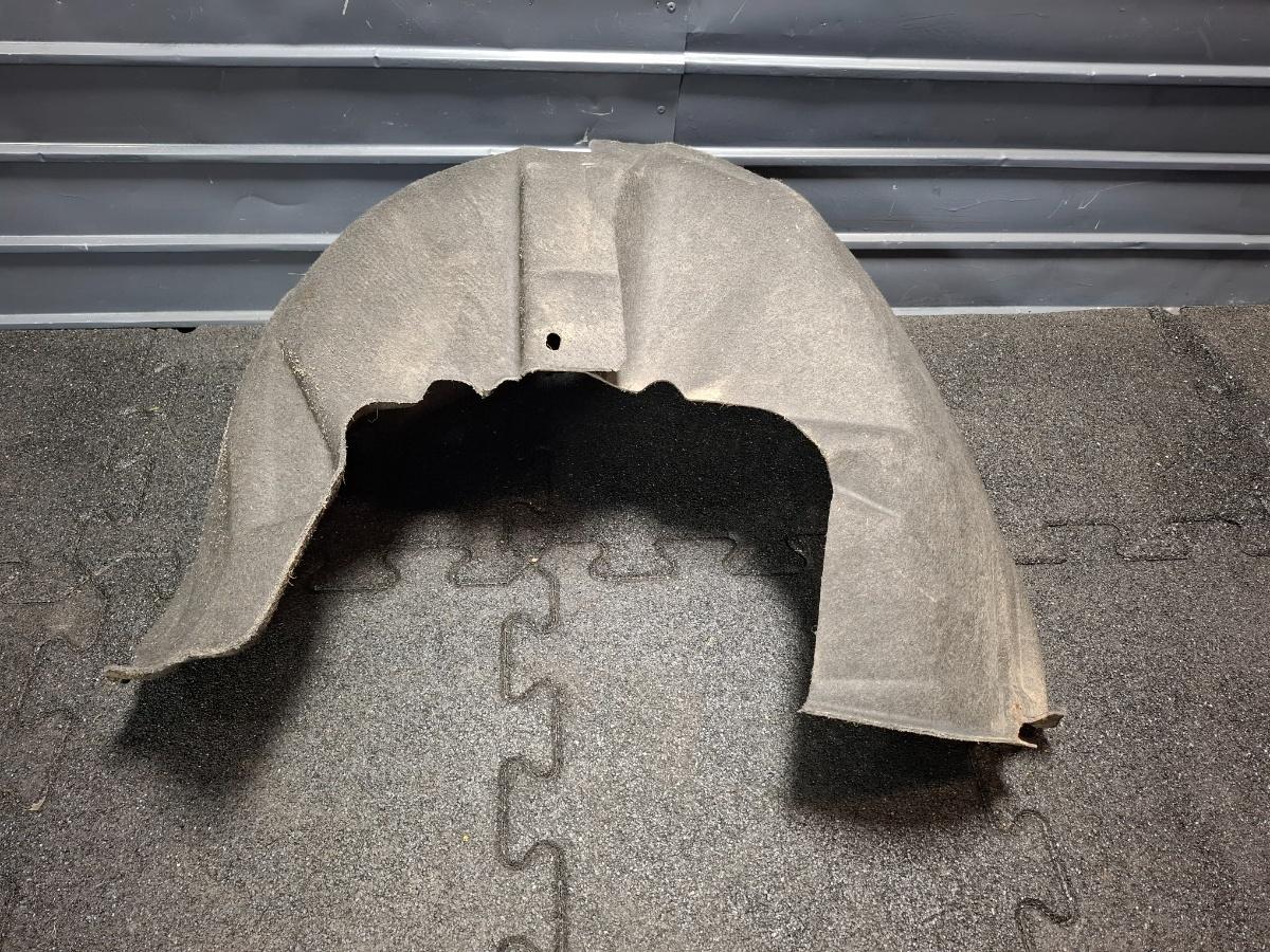 Carenaj roata stanga spate AUDI A4 IV Avant 8K5, B8 2007 - 2015 TDI CAGA, CJCA, CMEA, CMFA 8K0810171B