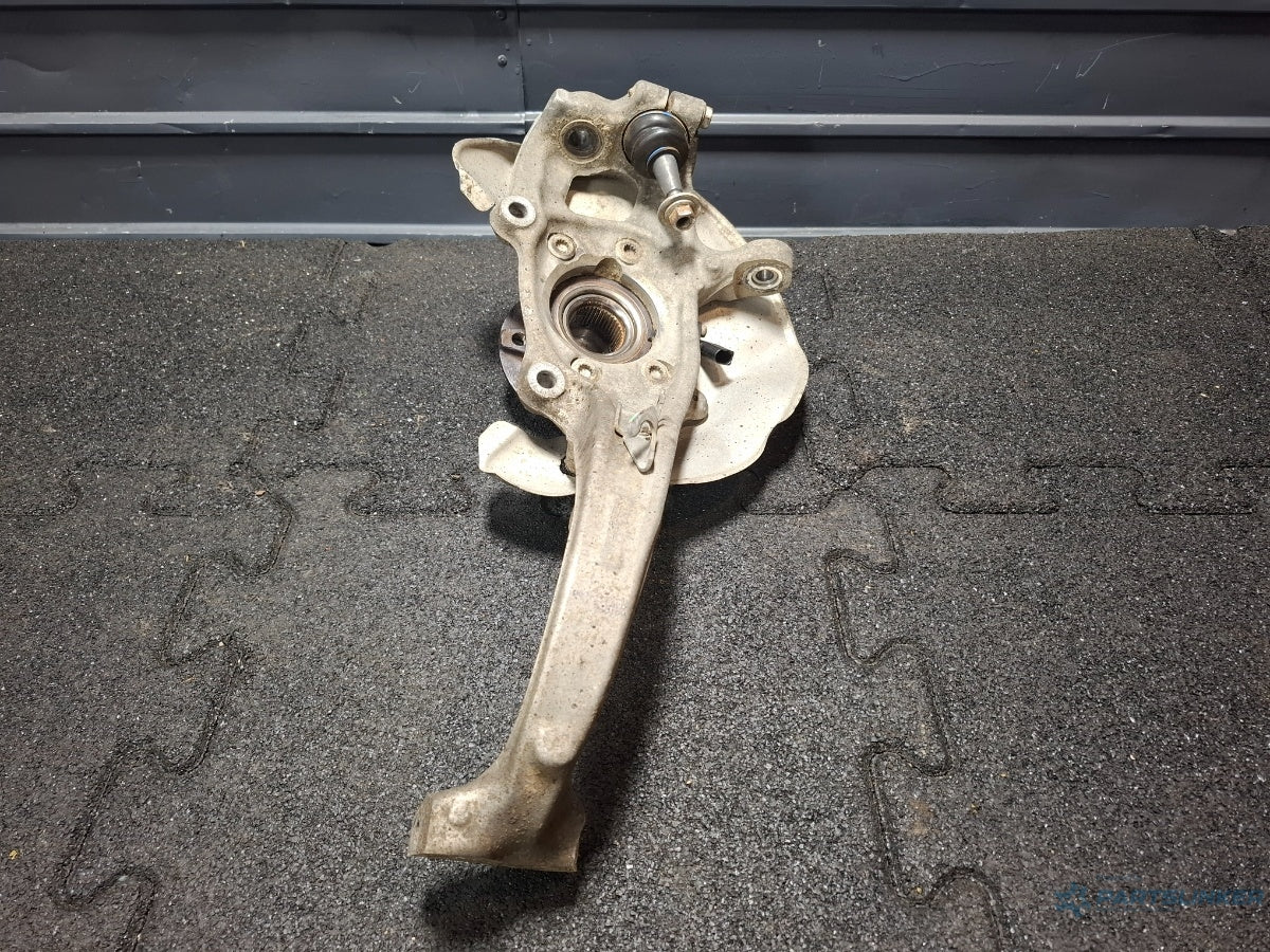 Fuzeta dreapta fata defecta AUDI A4 IV Avant 8K5, B8 2007 - 2010 TDI CAGA 8K0407254R