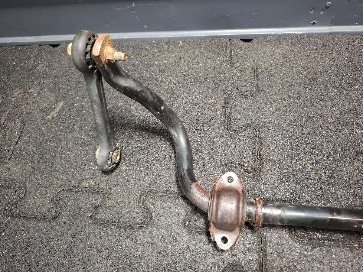 Bara stabilizatoare fata AUDI A4 IV Avant 8K5, B8 2007 - 2015 TDI CAGA, CJCA, CMEA, CMFA 8K0411309L