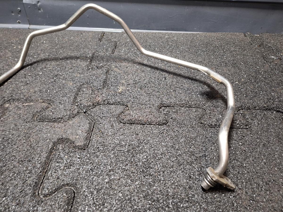 Conducta racire ulei cutie AUDI A4 IV Avant 8K5, B8 2007 - 2015 TDI CAGA, CJCA, CMEA, CMFA 8K0317825AC