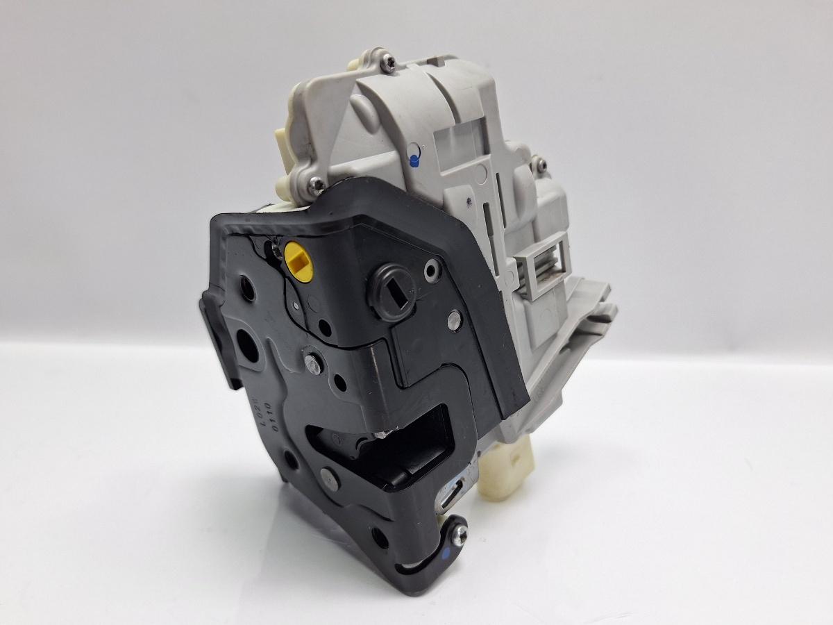 Broasca usa stanga spate VOLKSWAGEN PASSAT Variant 3C5 2005 - 2011 TDI 16V BKP, CBAB 3C4839015A