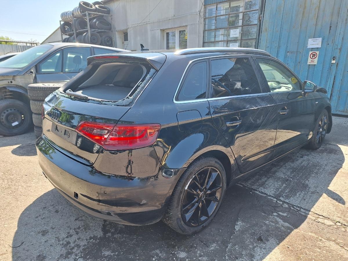 Dezmembrez AUDI A3 Sportback 8VA, 8VF 2013 1.6 TDI CLHA 77KW|105HP