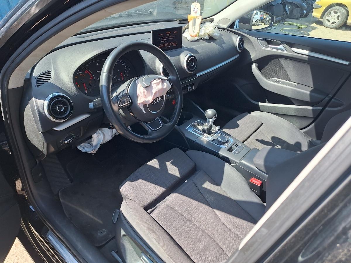 Dezmembrez AUDI A3 Sportback 8VA, 8VF 2013 1.6 TDI CLHA 77KW|105HP