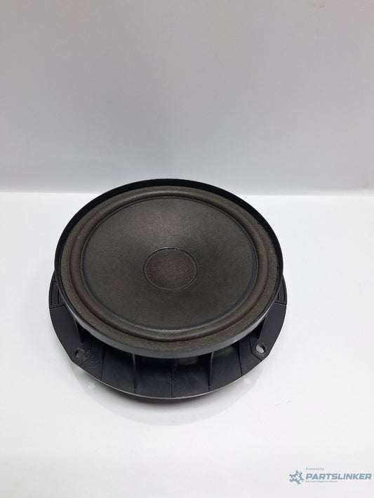 Difuzor usa spate VOLKSWAGEN PASSAT Variant 3C5 2005 - 2011 TDI 16V BKP, CBAB 3C8035453