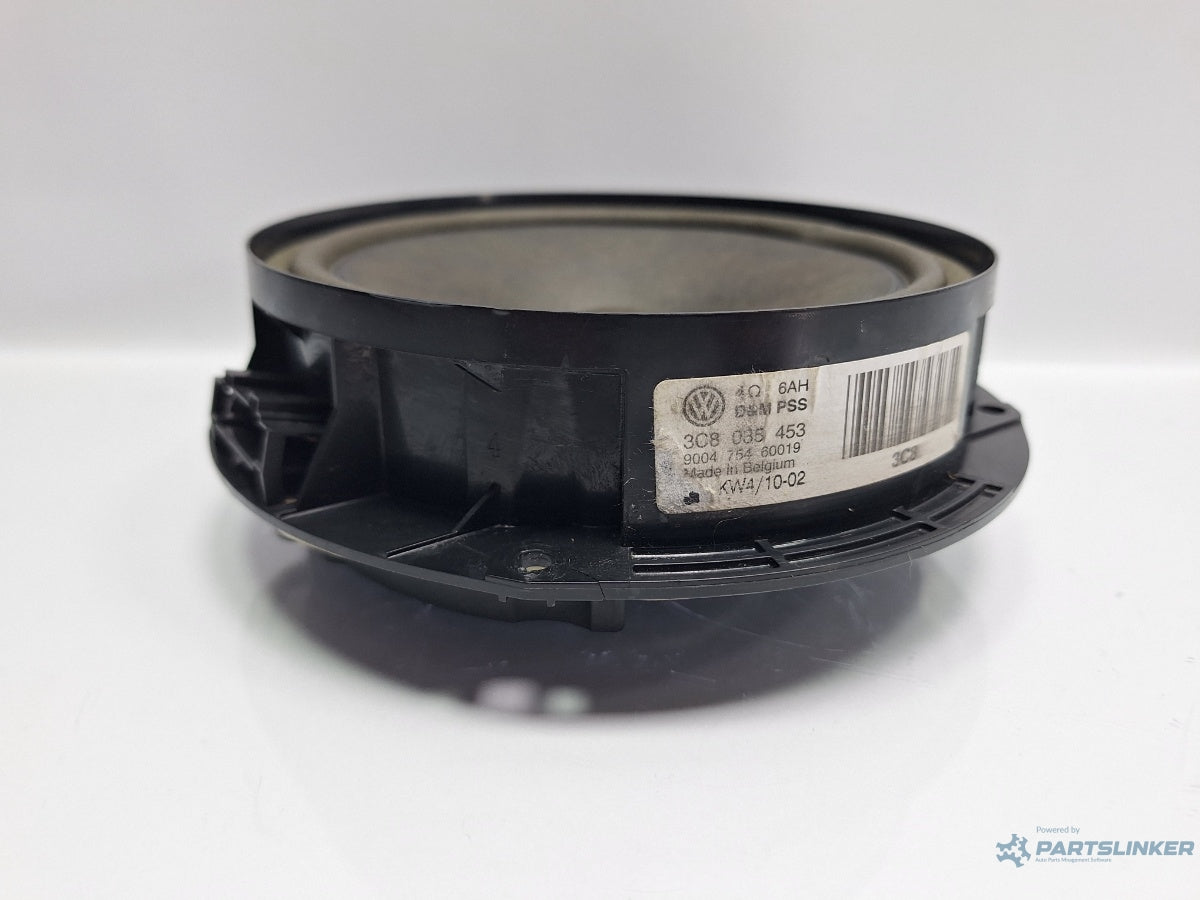 Difuzor usa spate VOLKSWAGEN PASSAT Variant 3C5 2005 - 2011 TDI 16V BKP, CBAB 3C8035453