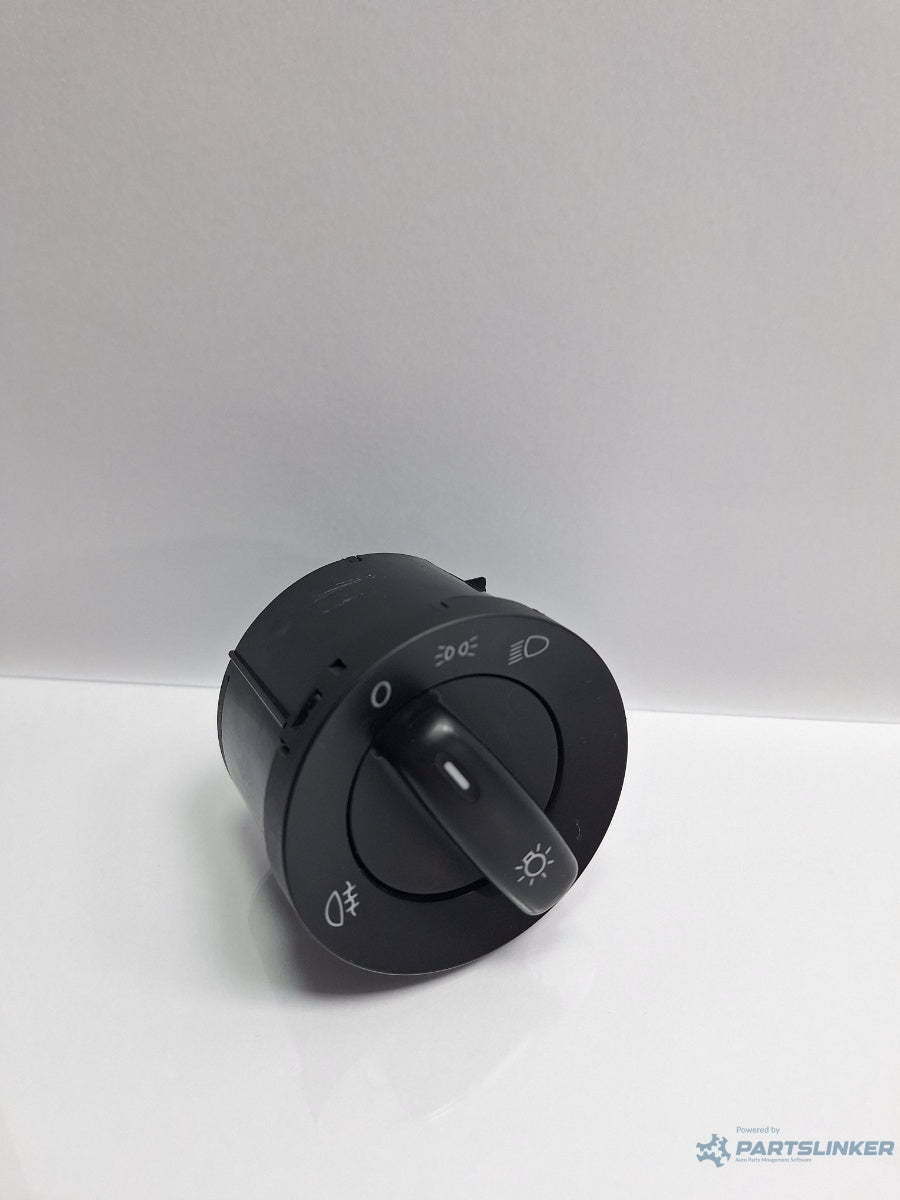 Bloc lumini VOLKSWAGEN PASSAT Variant 3C5 2005 - 2011 TDI 16V BKP, CBAB 1K0941431BB