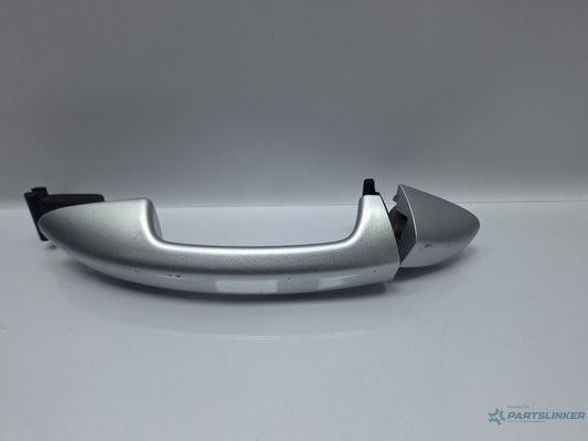 Maner exterior usa stanga VOLKSWAGEN PASSAT Variant 3C5 2005 - 2011 TDI 16V BKP, CBAB 3C0837209