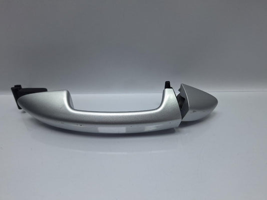 Maner exterior usa stanga VOLKSWAGEN PASSAT Variant 3C5 2005 - 2011 TDI 16V BKP, CBAB 3C0837209
