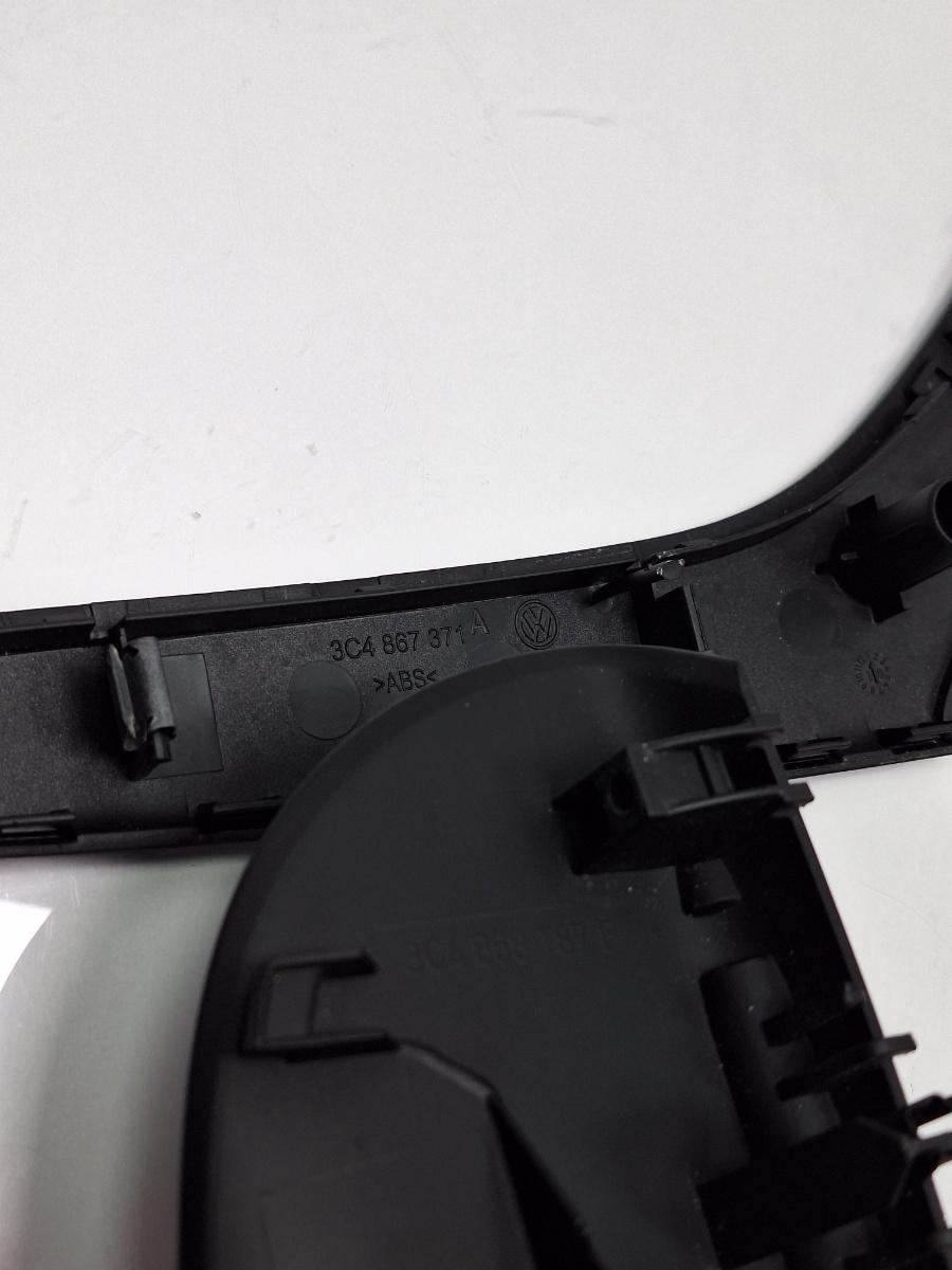 Maner interior usa stanga spate VOLKSWAGEN PASSAT Variant 3C5 2005 - 2011 TDI 16V BKP, CBAB 3C4867371A , 3C4868187B