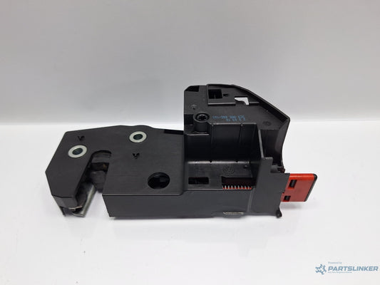 Broasca bancheta dreapta spate VOLKSWAGEN PASSAT Variant 3C5 2005 - 2011  3C9885682