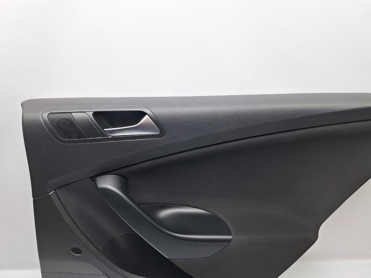 Panou usa dreapta spate VOLKSWAGEN PASSAT Variant 3C5 2005 - 2011 TDI 16V BKP, CBAB 3C9867212CT