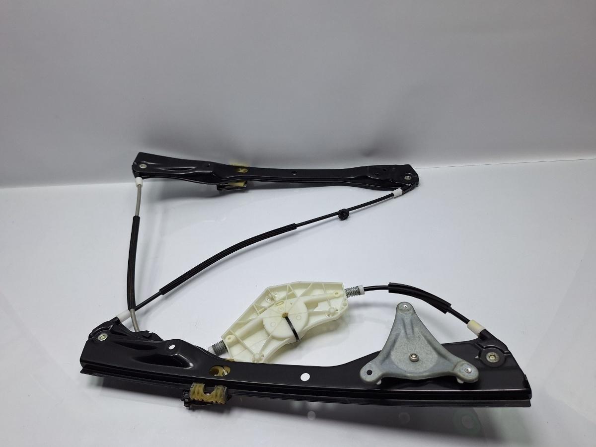 Macara geam dreapta fata VOLKSWAGEN PASSAT Variant 3C5 2005 - 2011 TDI 16V BKP, CBAB 3C1837756K
