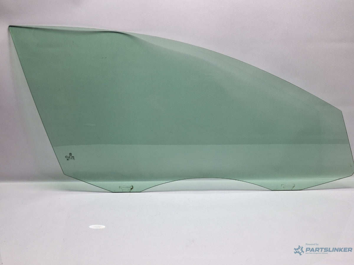 Geam usa dreapta fata VOLKSWAGEN PASSAT Variant 3C5 2005 - 2011 TDI 16V BKP, CBAB SOLIVER 43R-00082 3C4845202B