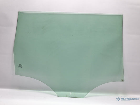 Geam usa stanga spate VOLKSWAGEN PASSAT Variant 3C5 2005 - 2011 TDI 16V BKP, CBAB SOLIVER 43R-006711 3C9845025B