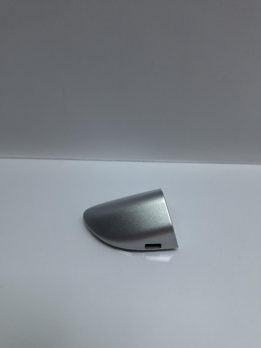 Capac butuc usa LA7W dreapta VOLKSWAGEN PASSAT Variant 3C5 2005 - 2011 TDI 16V BKP, CBAB 3C0837880