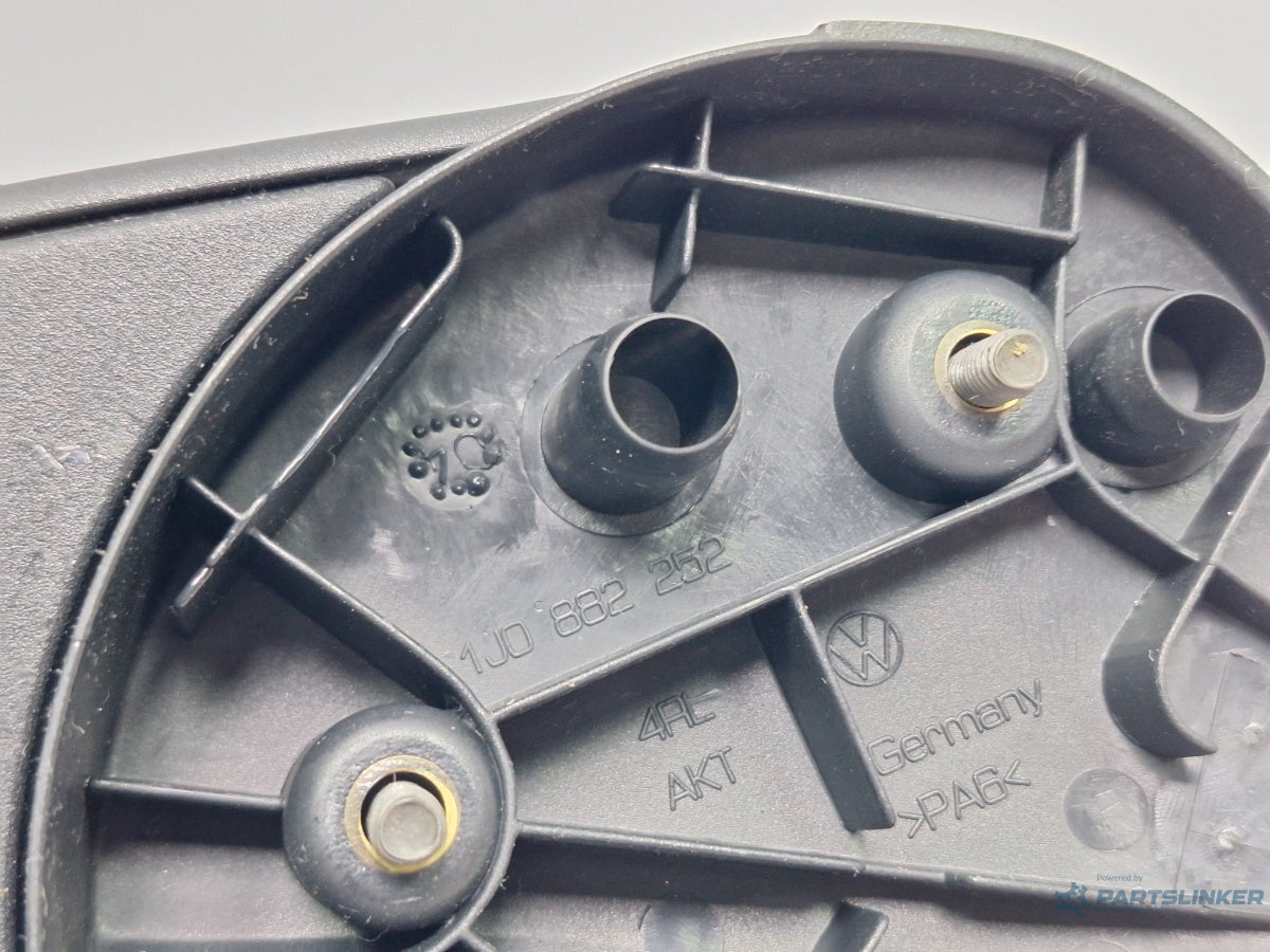 Maneta reglaj inaltime scaun dreapta SKODA SUPERB 3U4 2001 - 2008 TDI AVF, AWX 1J0882252