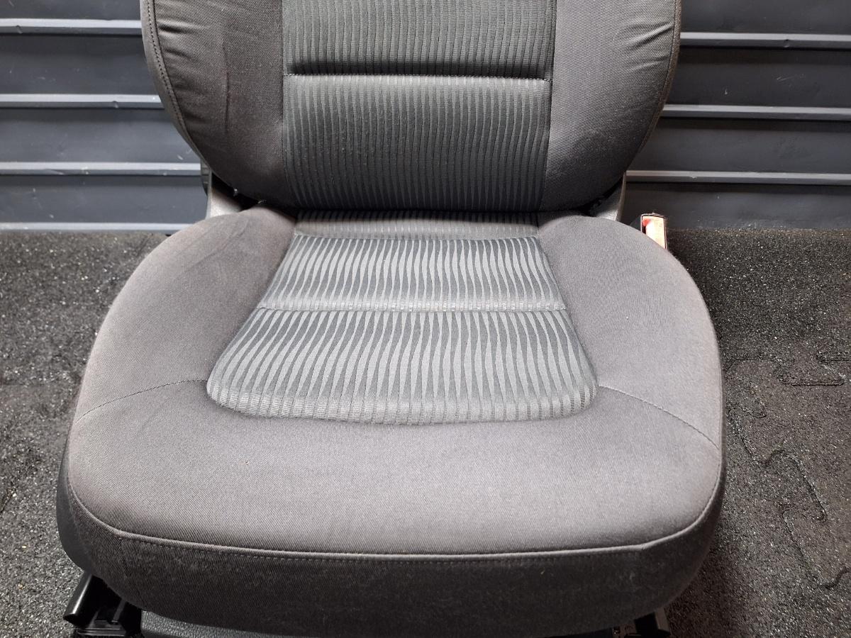 Scaun incalzit dreapta AUDI A4 IV Avant 8K5, B8 2007 - 2015 TDI CAGA, CJCA, CMEA, CMFA 8K0881806 , 8K0881406