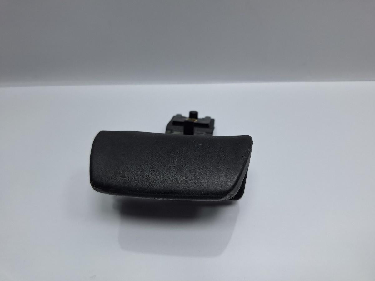 Maneta reglaj scaun dreapta SKODA SUPERB 3U4 2001 - 2008 TDI AVF, AWX 1J0881254E