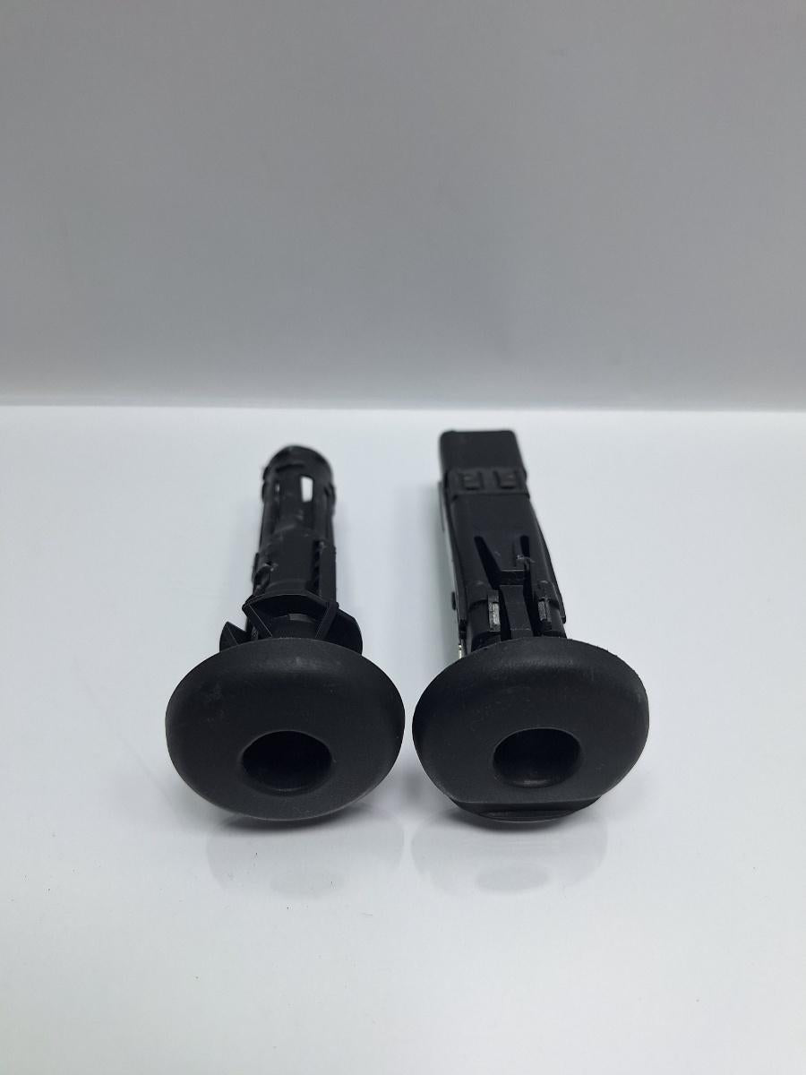 Blocare tetiera scaun dreapta SKODA OCTAVIA 1U2 1996 - 2010 16V AXP, BCA 1J0881920F , 1J0881920E