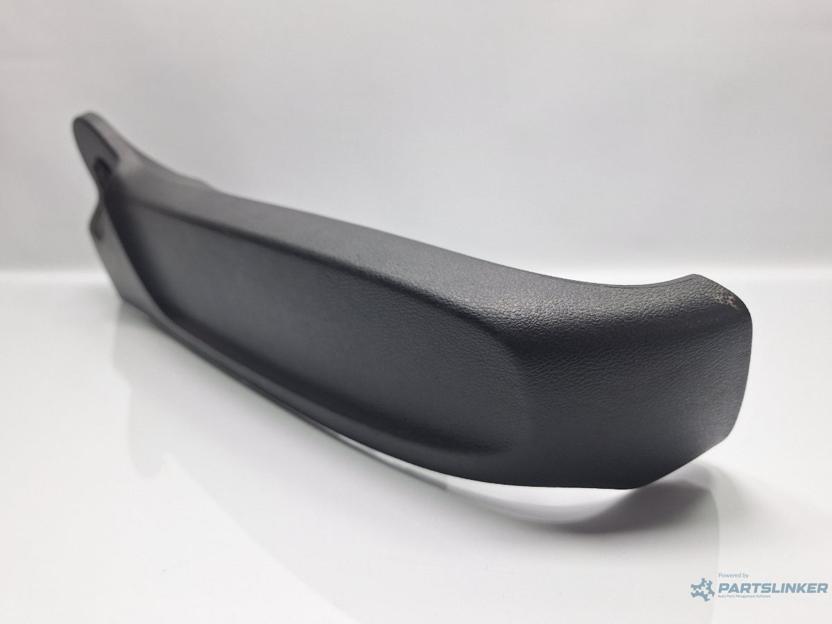 Ornament scaun dreapta VOLKSWAGEN JETTA IV 162, 163, AV3, AV2 2009 - > TDI CAYC 5C6881314