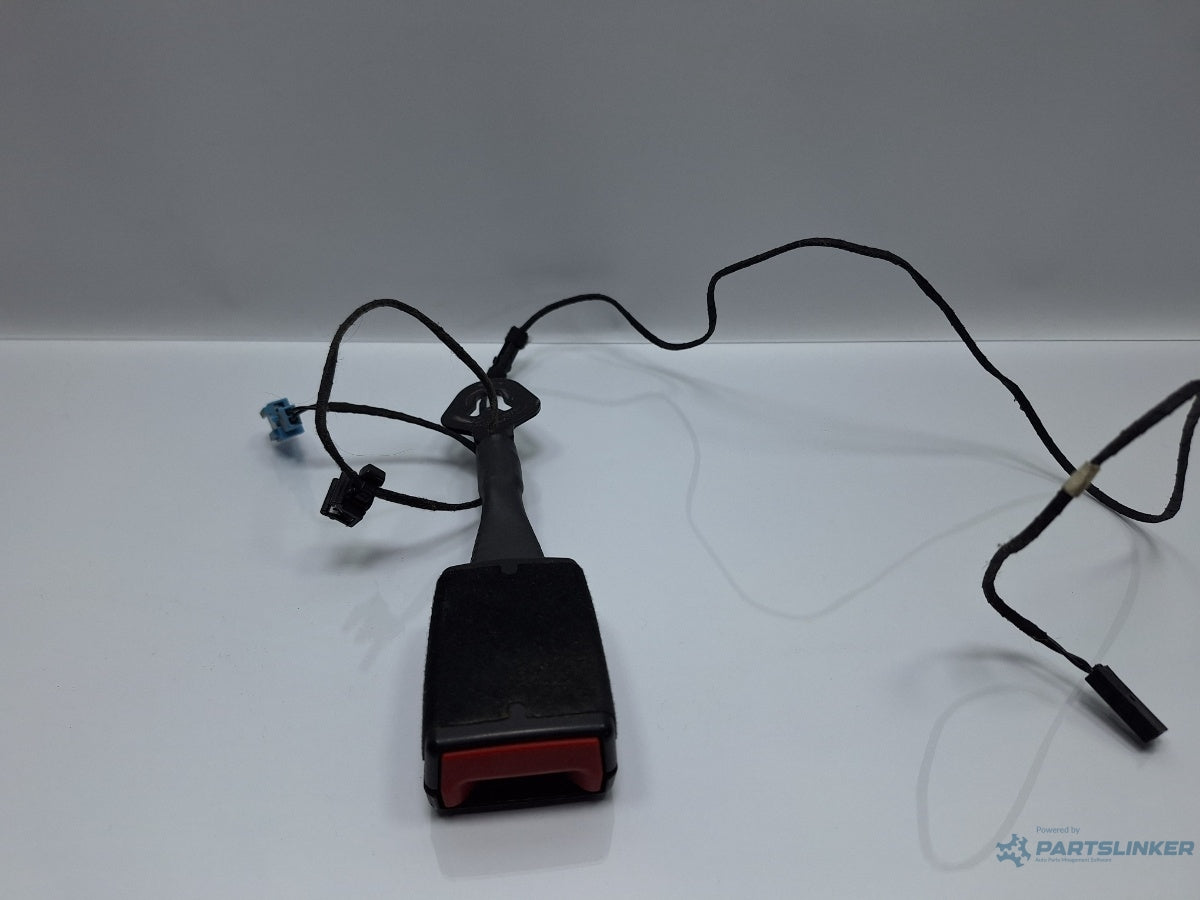 Teaca centura scaun dreapta VOLKSWAGEN JETTA IV 162, 163, AV3, AV2 2009 - > TDI CAYC 5C6857756E