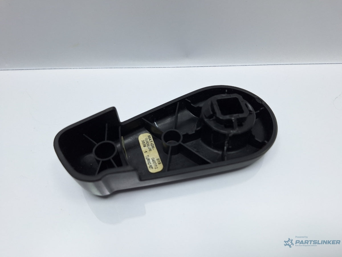 Maner reglaj scaun VOLKSWAGEN JETTA IV 162, 163, AV3, AV2 2009 - > TDI CAYC 5C6881606