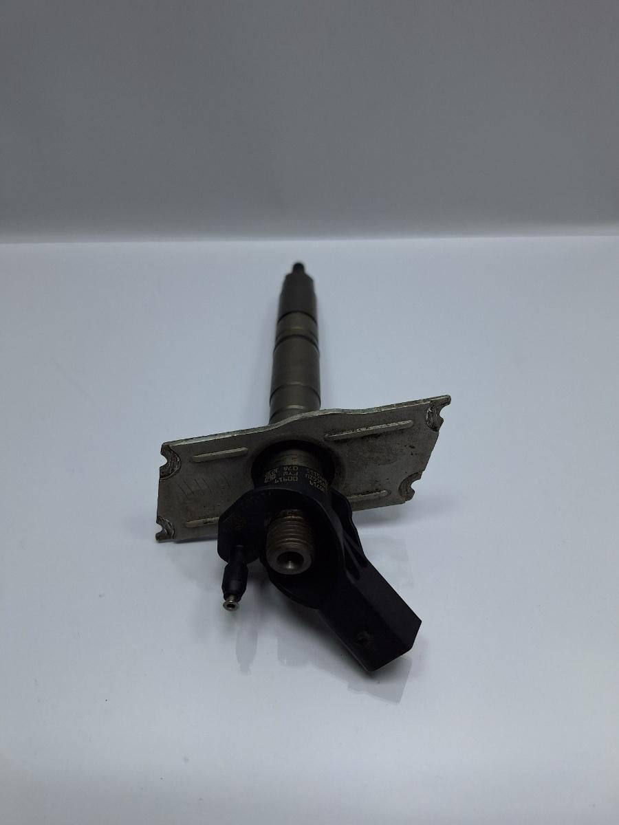 Injector AUDI A6/S6 III Saloon 4F2, C6 2004 - 20113.0 TDI quattro BMK BOSCH 0445115078 059130855AX