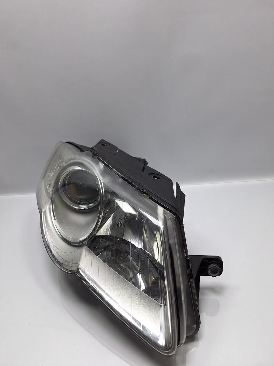 Far halogen dreapta VOLKSWAGEN PASSAT 3C2 2005 - 2010 TDI 3C0941006M volan stanga