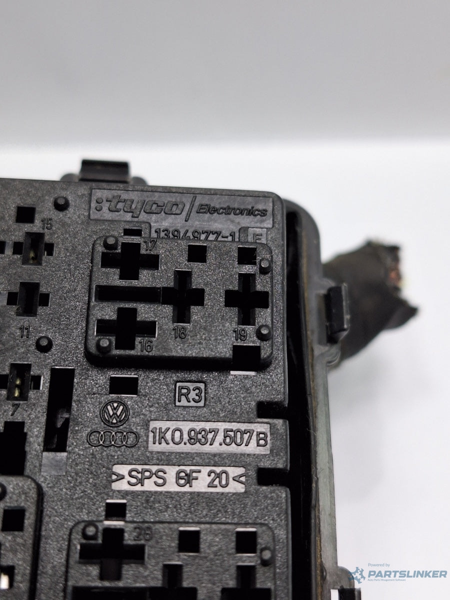 Panou sigurante VOLKSWAGEN PASSAT 3C2 2005 - 2010 TDI 16V BKP, CBAB 1K0937507B