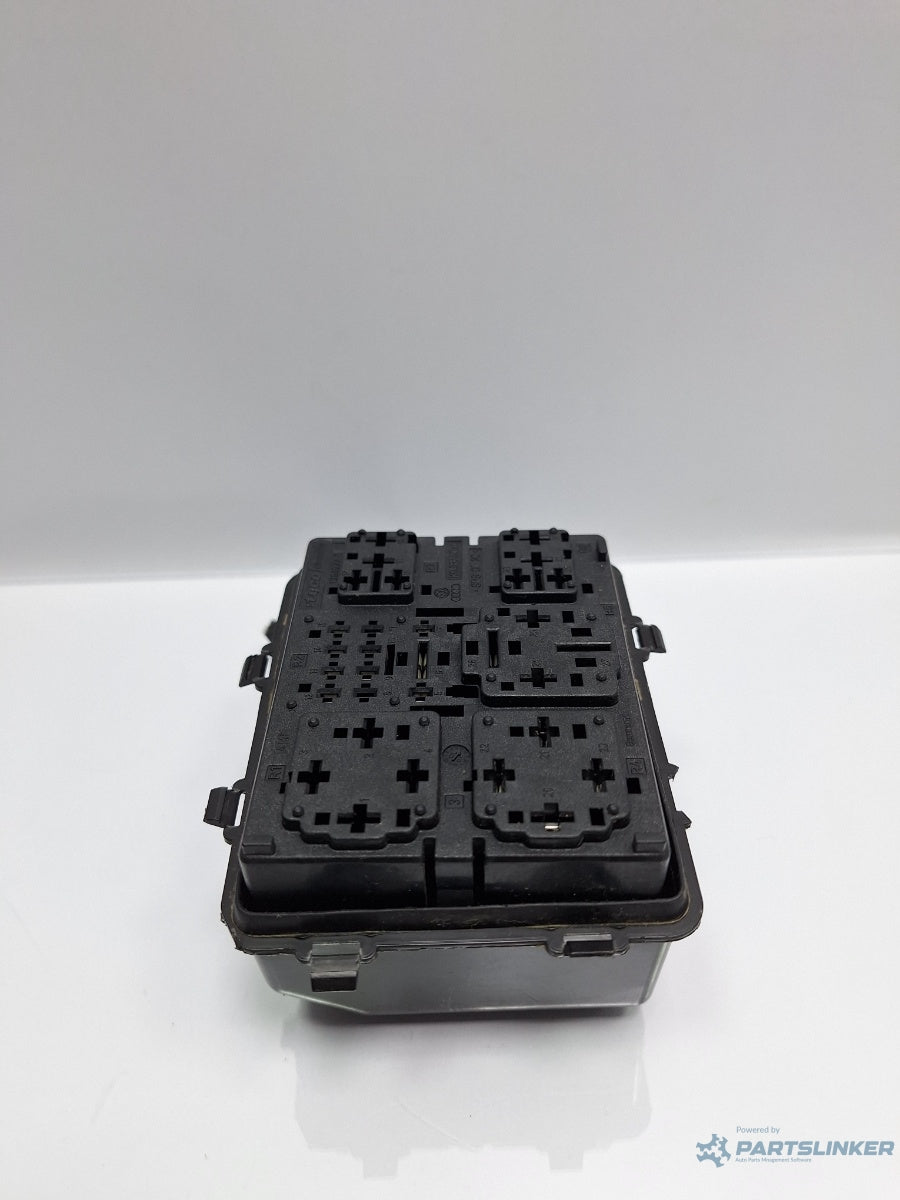 Panou sigurante VOLKSWAGEN PASSAT 3C2 2005 - 2010 TDI 16V BKP, CBAB 1K0937507B