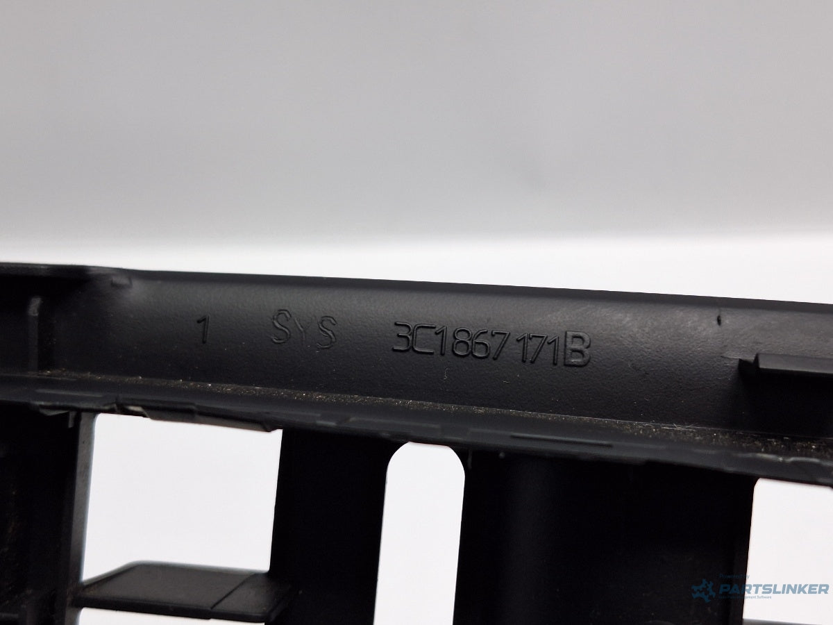 Maner interior usa stanga fata VOLKSWAGEN PASSAT 3C2 2005 - 2010 TDI 16V BKP, CBAB 3C1867171B