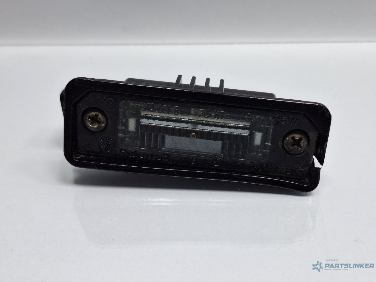 Lampa numar de inmatriculare VOLKSWAGEN PASSAT 3C2 2005 - 2010 TDI 16V BKP, CBAB 3C5943021