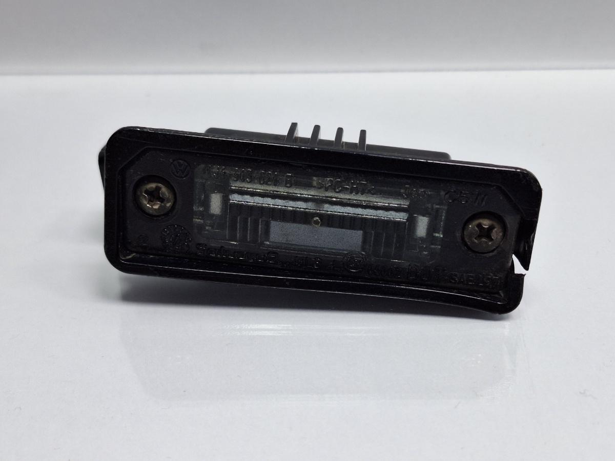 Lampa numar de inmatriculare VOLKSWAGEN PASSAT 3C2 2005 - 2010 TDI 16V BKP, CBAB 3C5943021