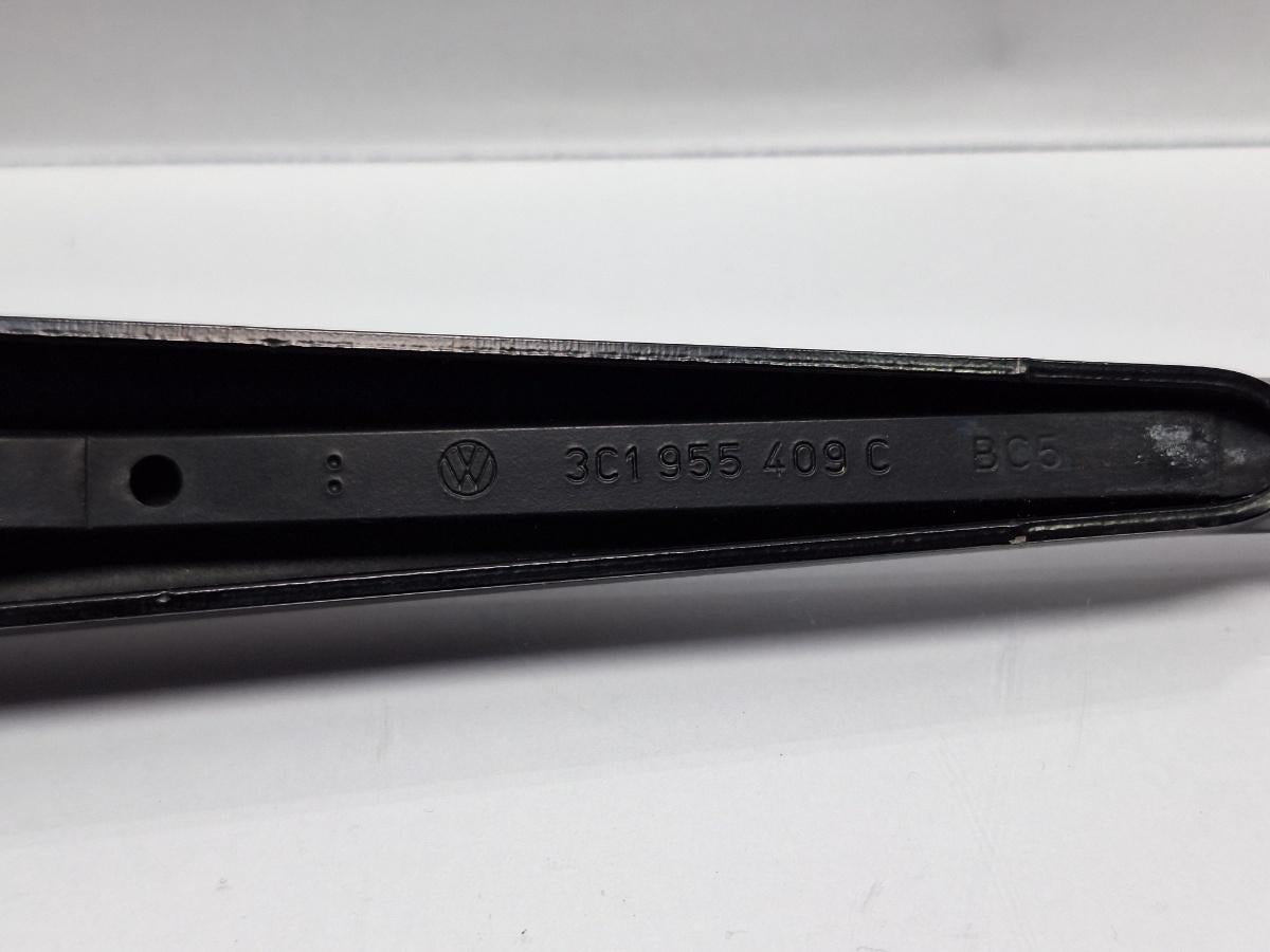 Brat stergator parbriz stanga VOLKSWAGEN PASSAT 3C2 2005 - 2010 TDI 16V BKP, CBAB 3C1955409C