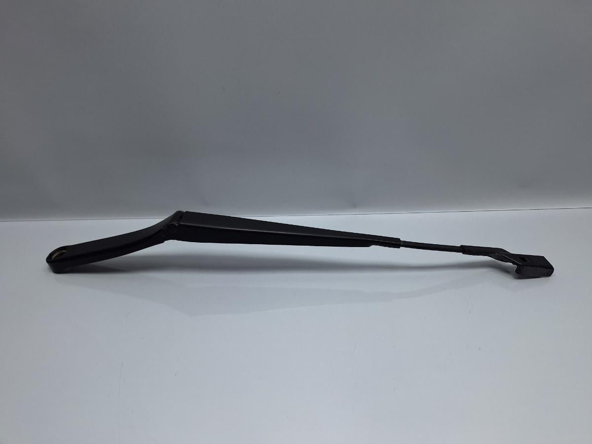 Brat stergator parbriz stanga VOLKSWAGEN PASSAT 3C2 2005 - 2010 TDI 16V BKP, CBAB 3C1955409C
