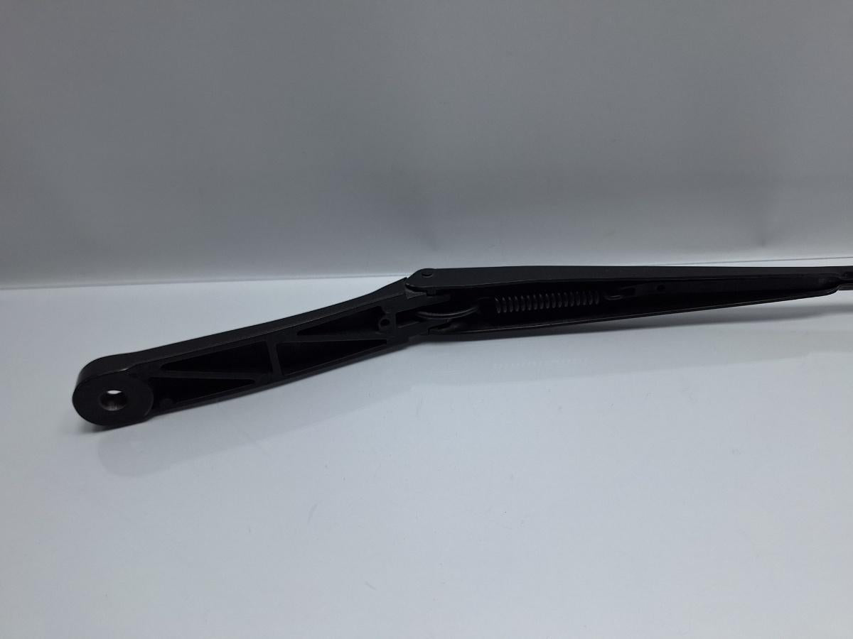 Brat stergator parbriz stanga VOLKSWAGEN PASSAT 3C2 2005 - 2010 TDI 16V BKP, CBAB 3C1955409C