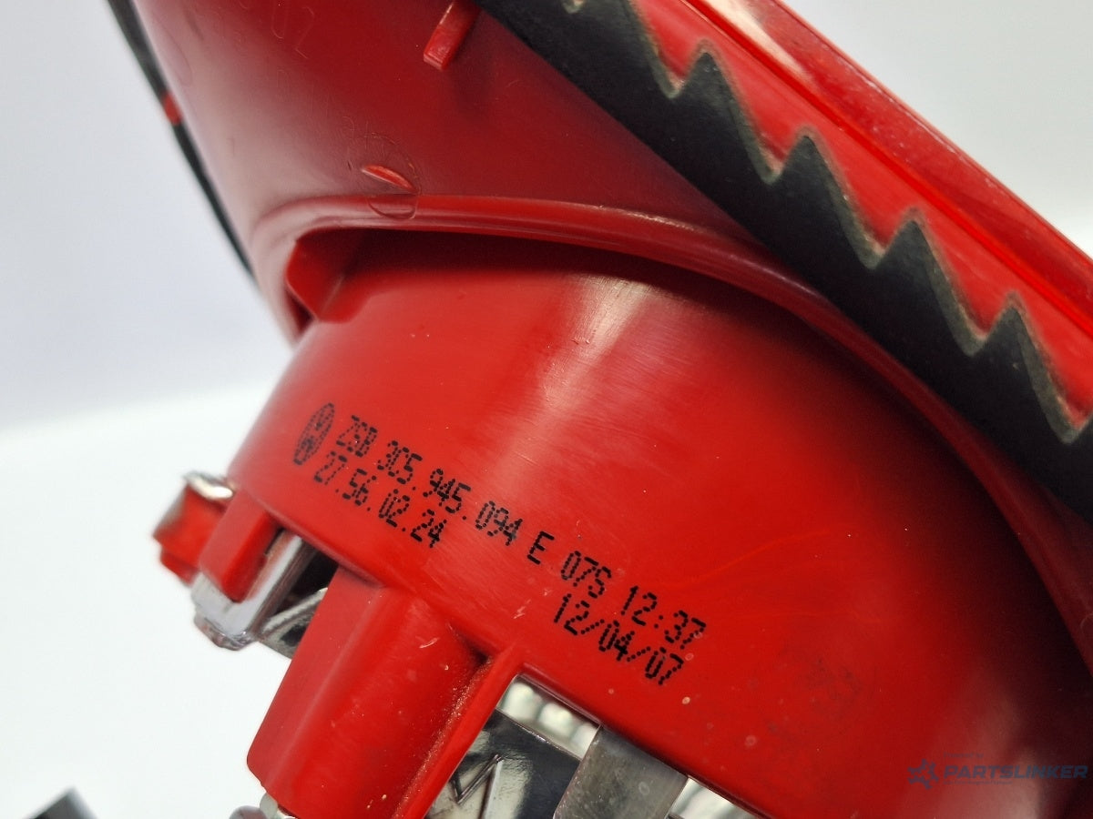 Stop portbagaj dreapta VOLKSWAGEN PASSAT 3C2 2005 - 2010 TDI 16V BKP, CBAB 3C5945094E