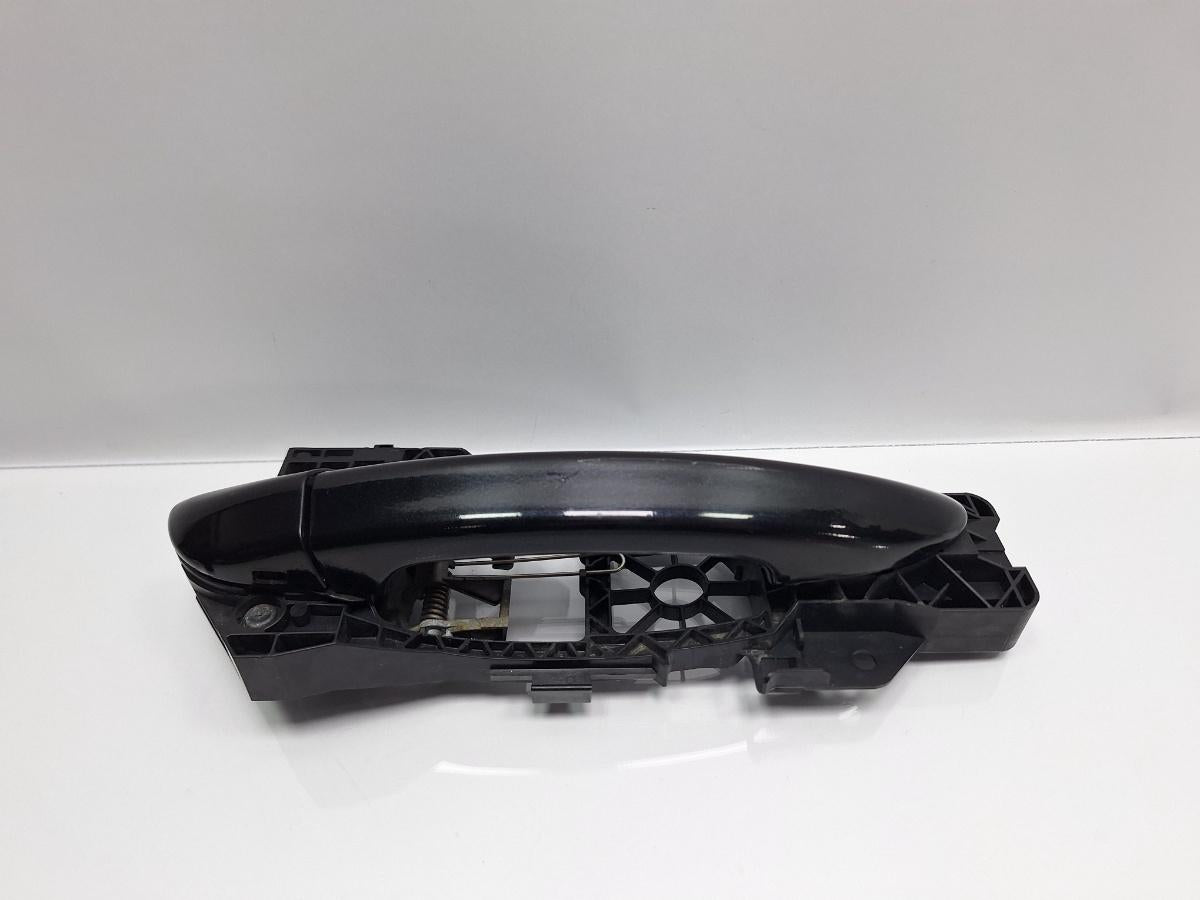 Maner cu suport usa dreapta VOLKSWAGEN PASSAT 3C2 2005 - 2010 TDI 16V BKP, CBAB 3C0857210 , 3C0837886J