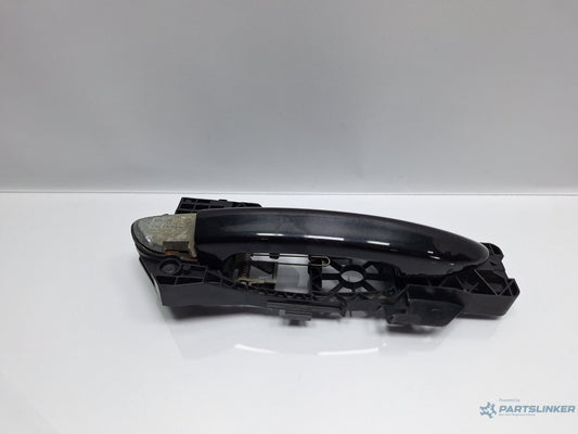 Maner cu suport exterior usa dreapta VOLKSWAGEN PASSAT 3C2 2005 - 2010 TDI 16V BKP, CBAB 3C0857210 , 3C0837886J